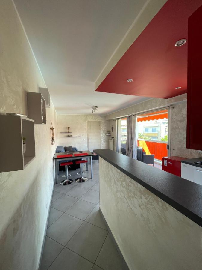 Superbe 2 Pieces Appartement A 5Min De La Mer Free Wifi Et Parking Nice Ngoại thất bức ảnh